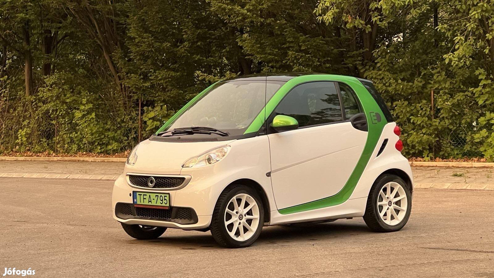 SMART Fortwo Electric Drive Gyorstöltő w451