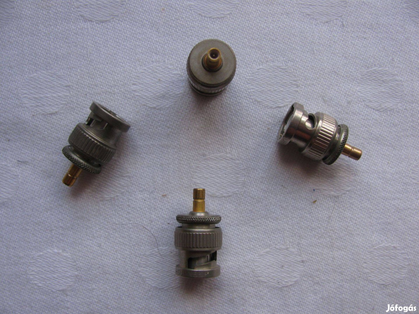 SMB-BNC átalakító