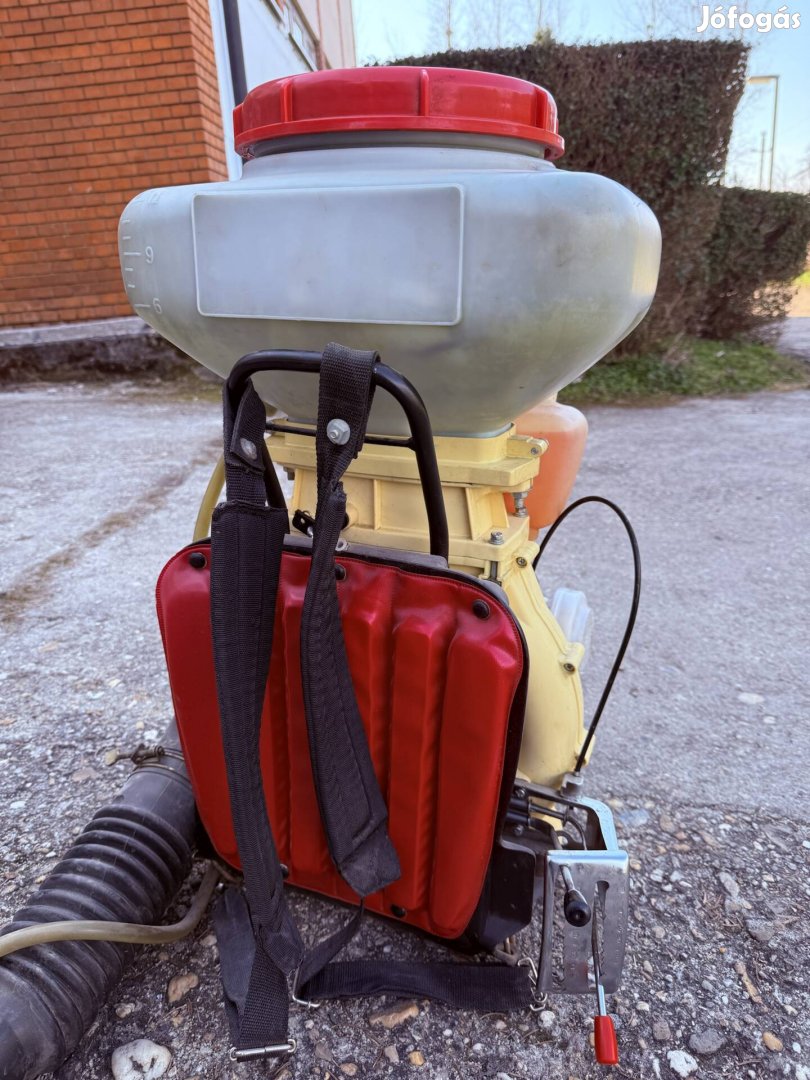 SP415 Motoros permetező