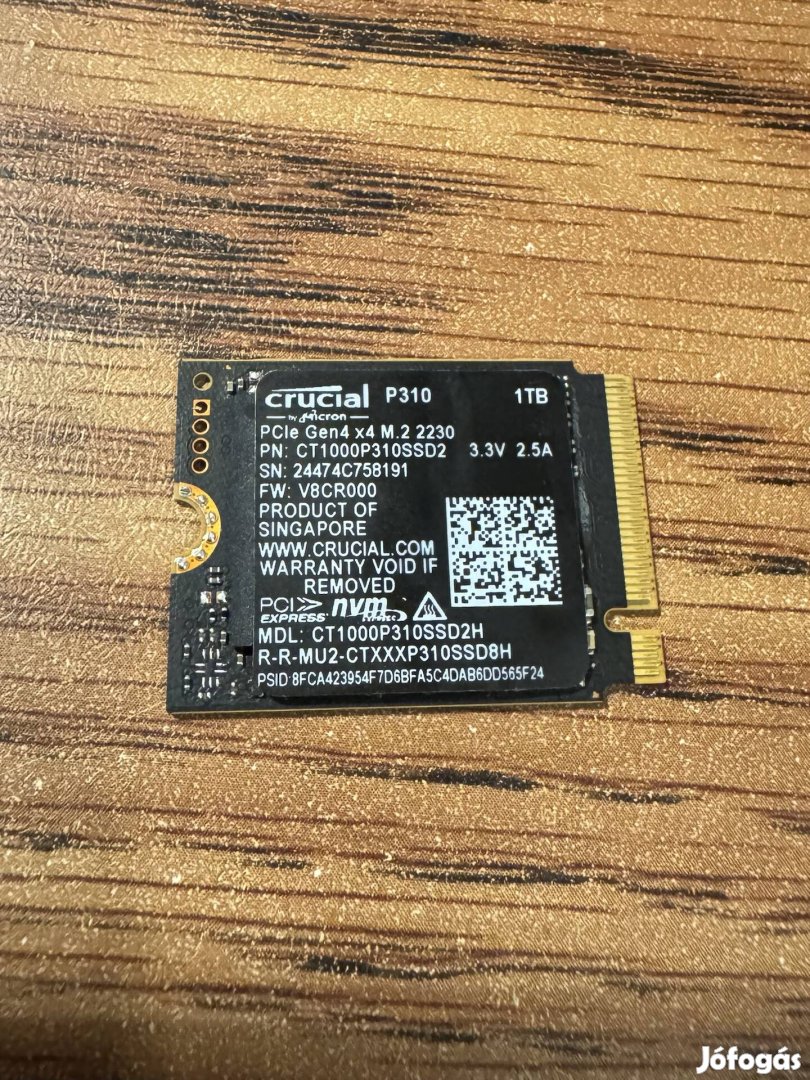 SSD 1TB-os  Crucial