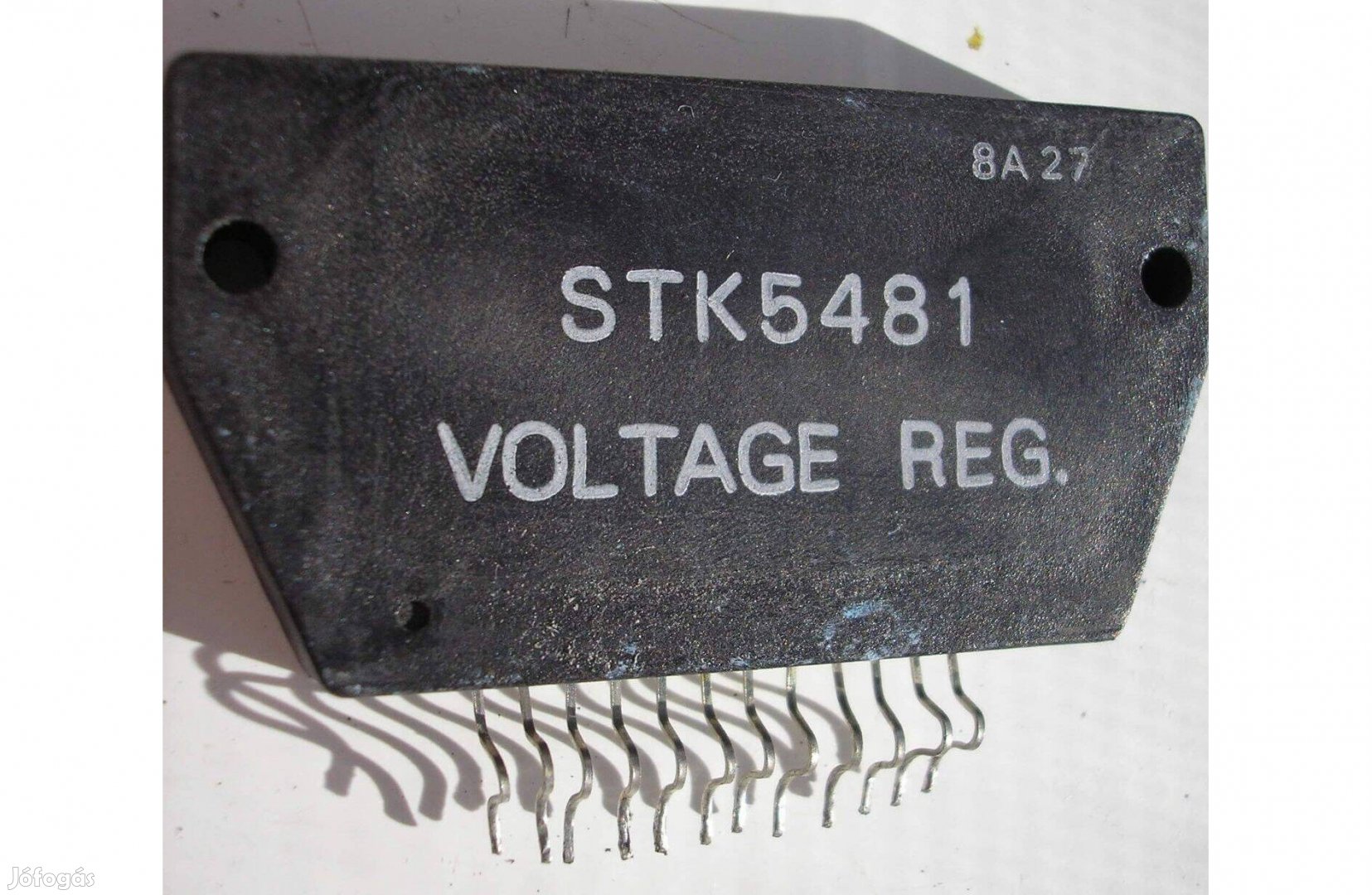 STK 5481 feszültség szabályozó IC , bontott , működőképes