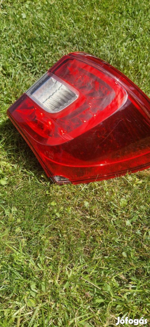 SX4Scross jobb hátsó ledes lámpa