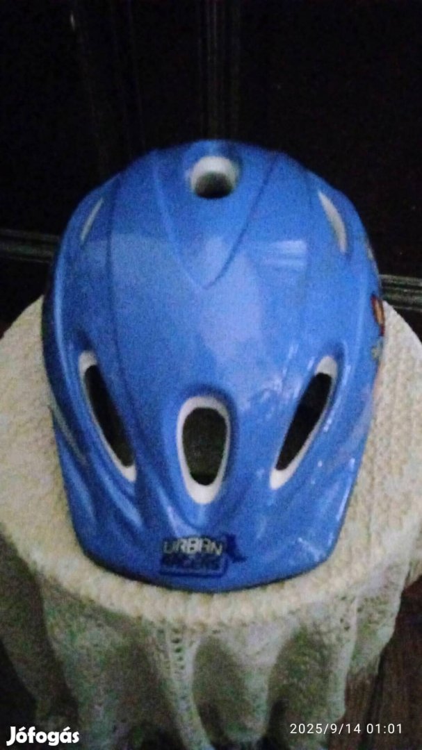 S 50-52-es méretű újszerű kerékpáros bukósisak