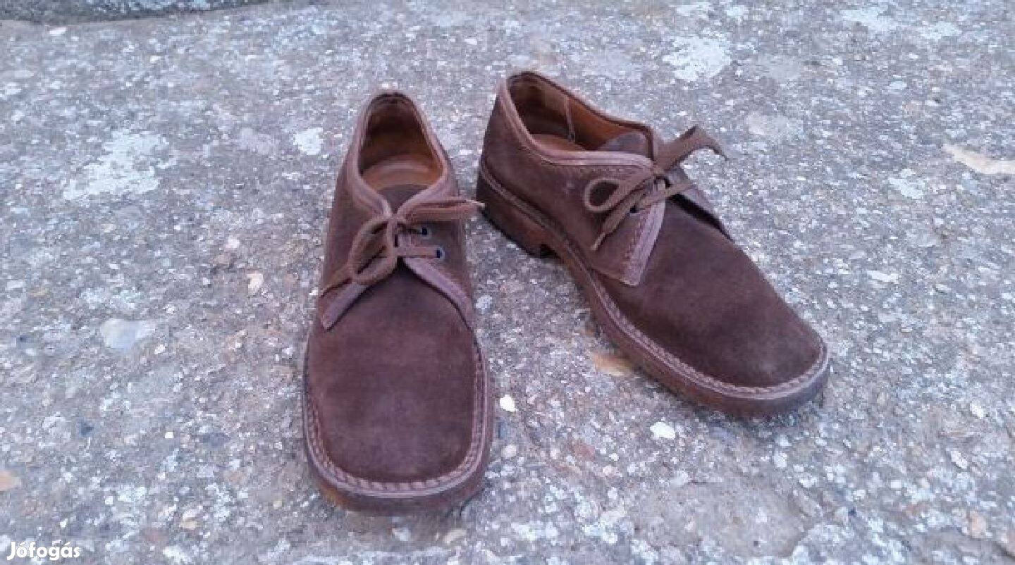 S.barna férfi Bottazzin velúr bőrcipő 43-as méretű eladó