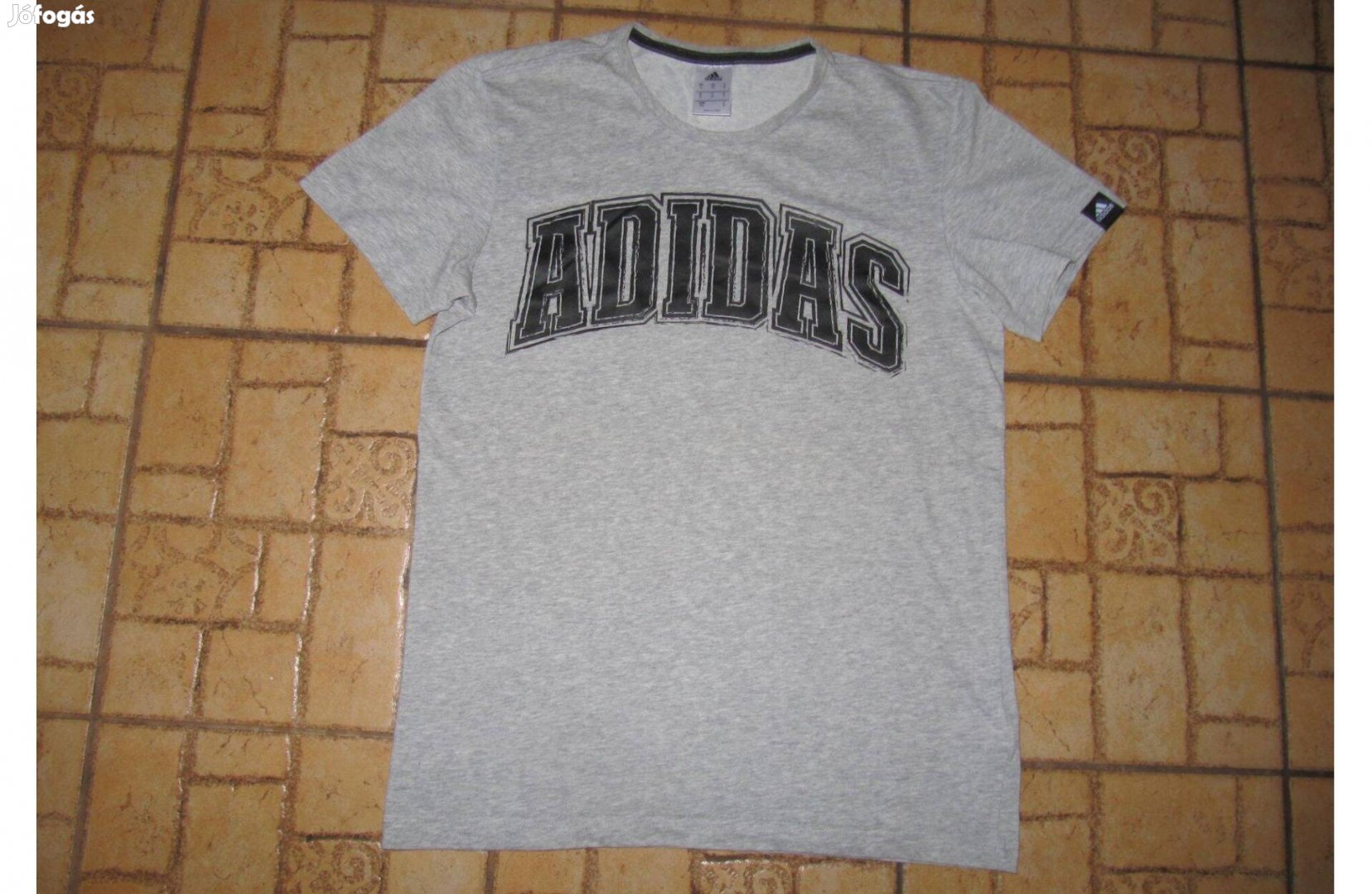 S-es Adidas póló, új