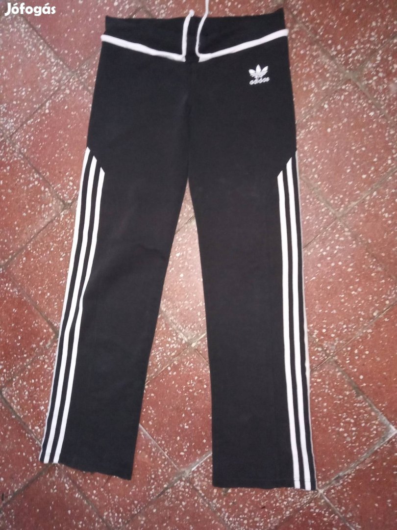 S-es Adidas szép állapotú sport nadrág.