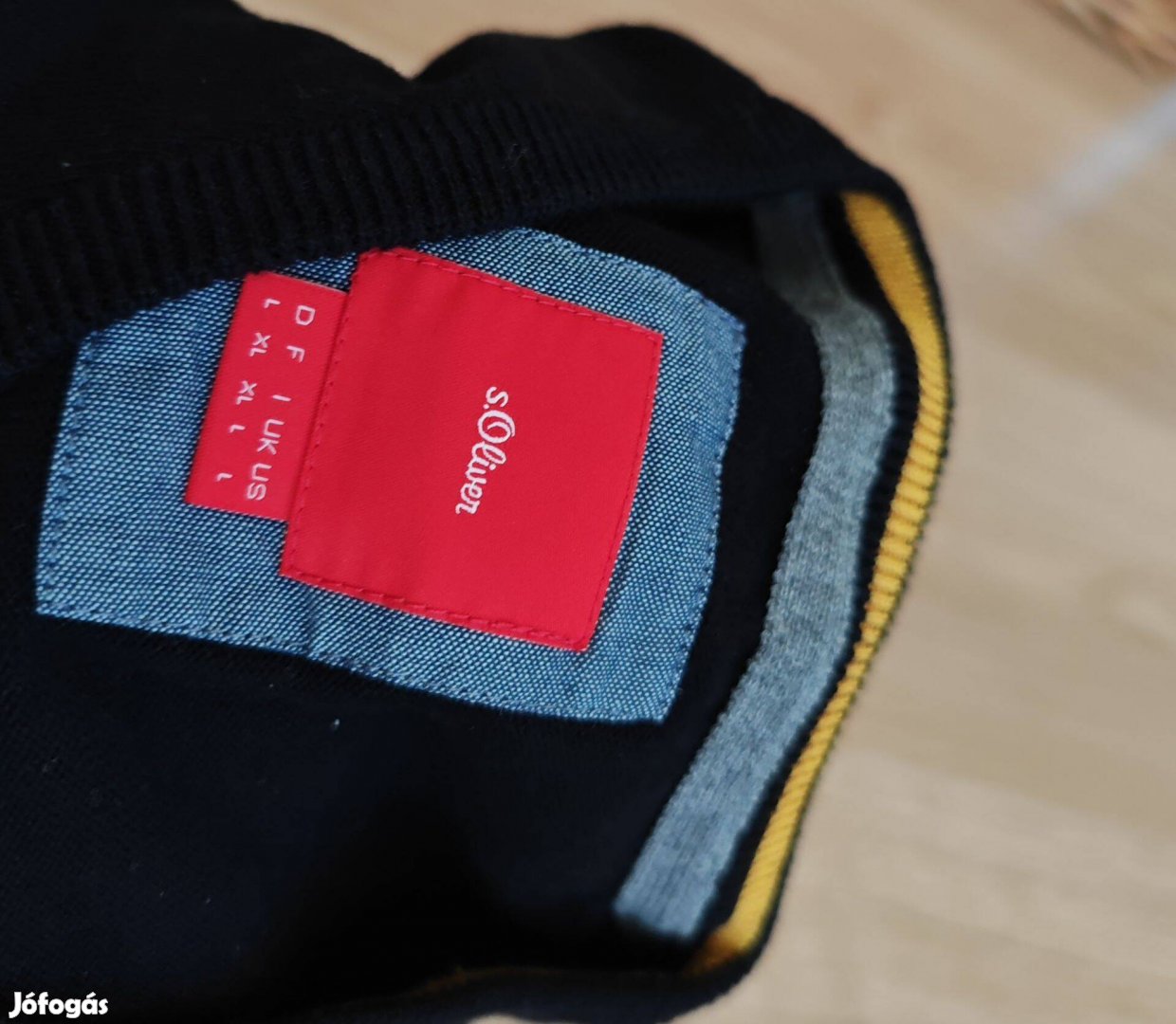 S oliver Uj állapotu finomkötött férfi pulóver