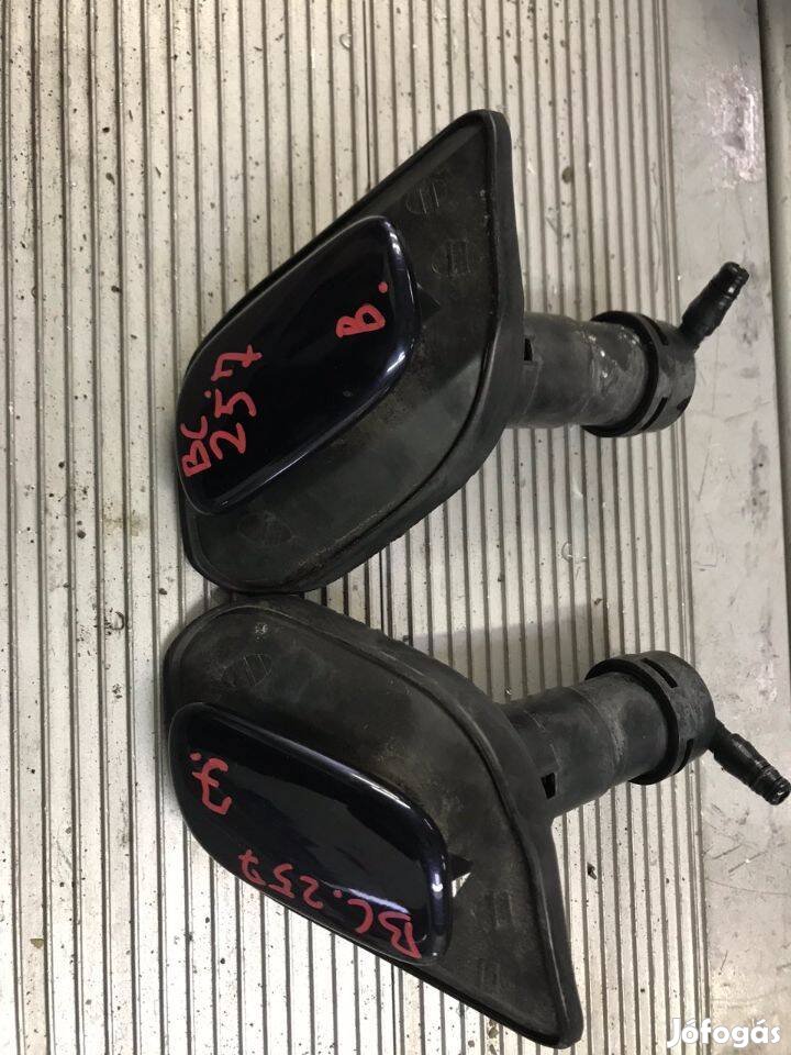 Saab 9.3 03'-04' fenyszórómosó , 12785533 , 12785534