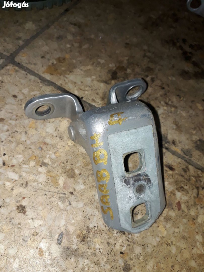 Saab 9-3 Bal Hátsó Alsó Ajtózsanér