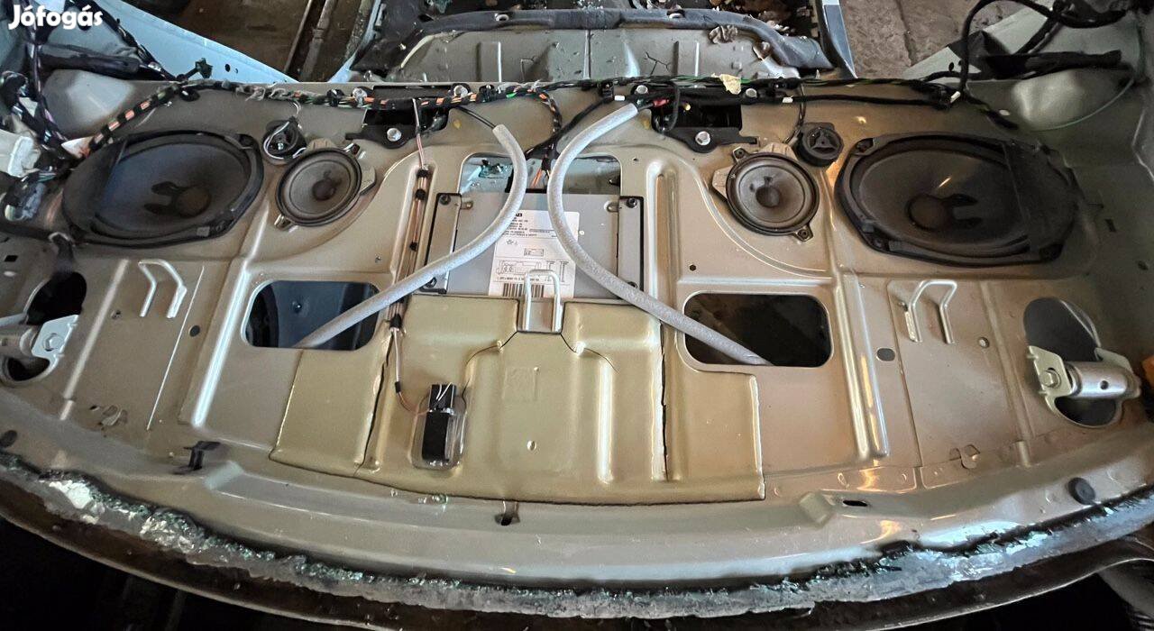 Saab 9.3 Sedan hátsó hangszóró. garnitúra ,gyári
