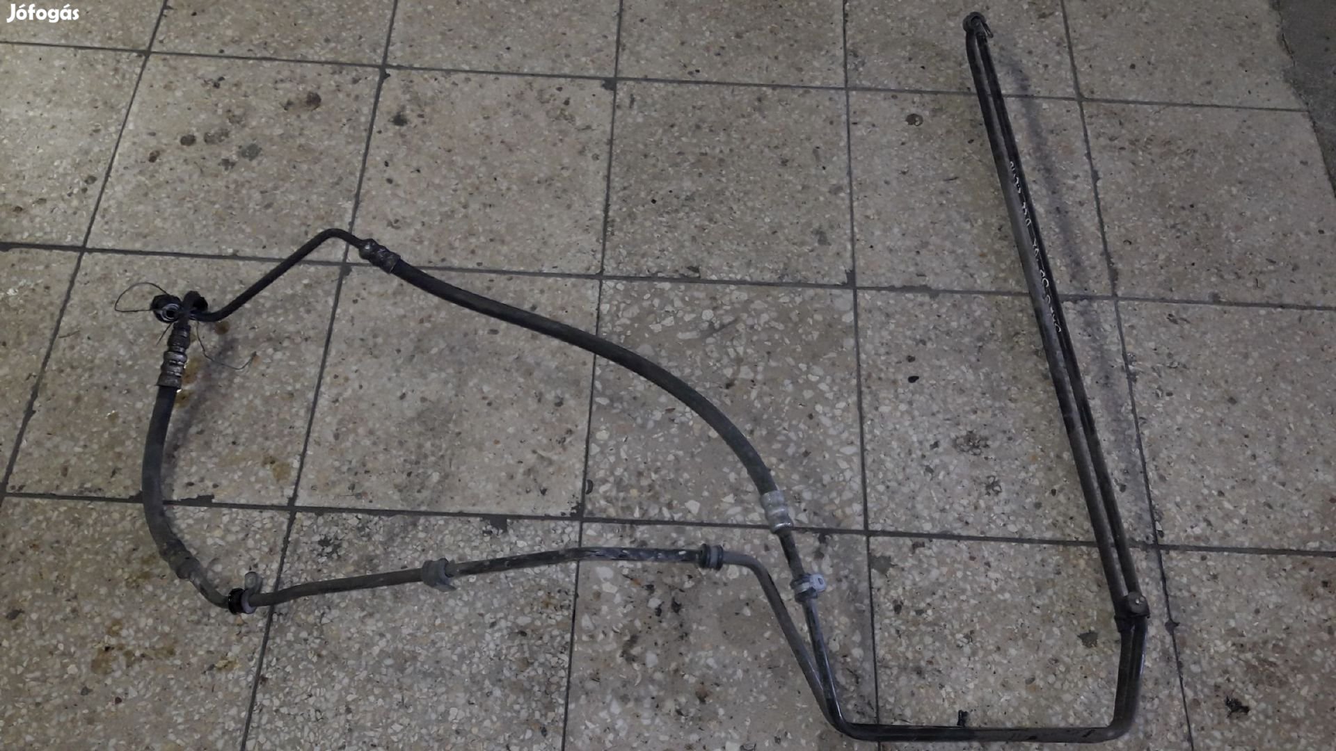 Saab 9-3 Szervócső