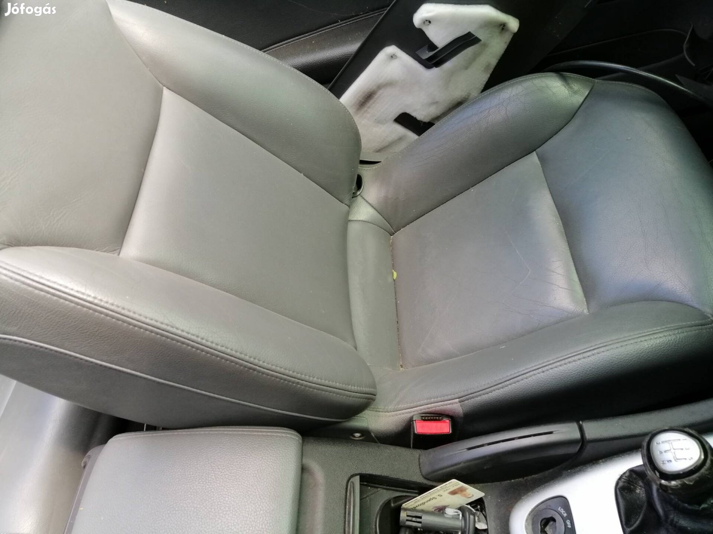 Saab 9-3 kabrió szürke bőr ülésgarnitúra. 