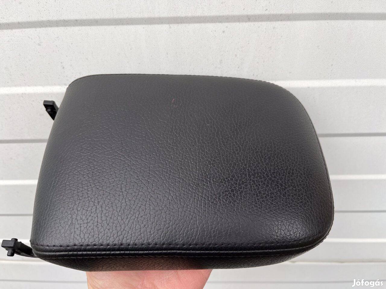 Saab 9.5 -2009 kihúzhatós könyöklő ,