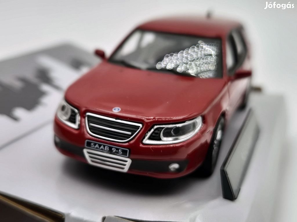 Saab 9.5 combi (1998) - piros -  Cararama - 1:43