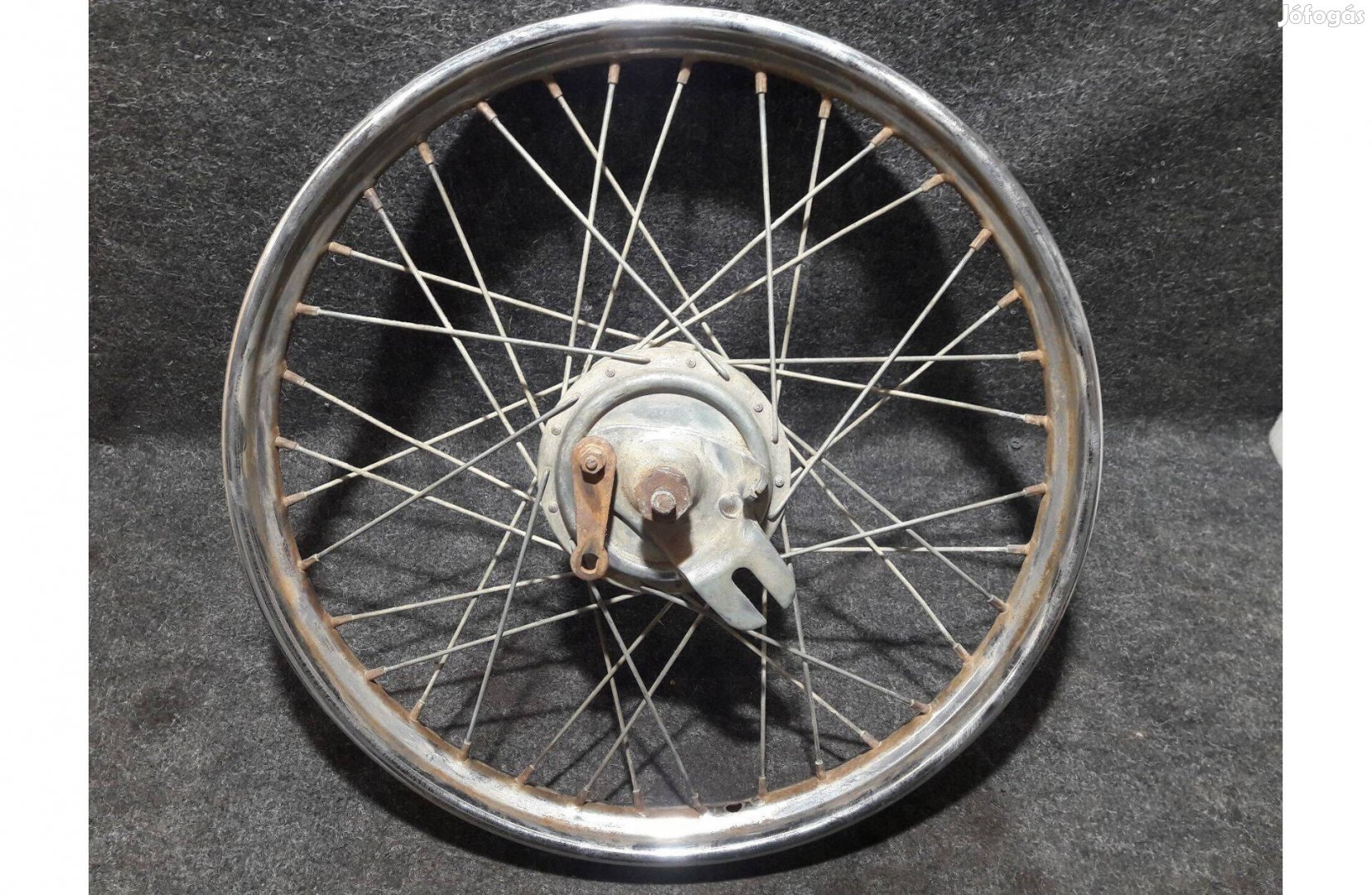 Sachs gyári első kerék