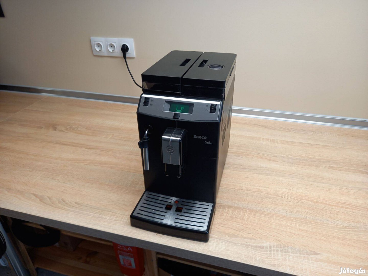 Saeco Lirika kávéautomata akár irodai felhasználásra is