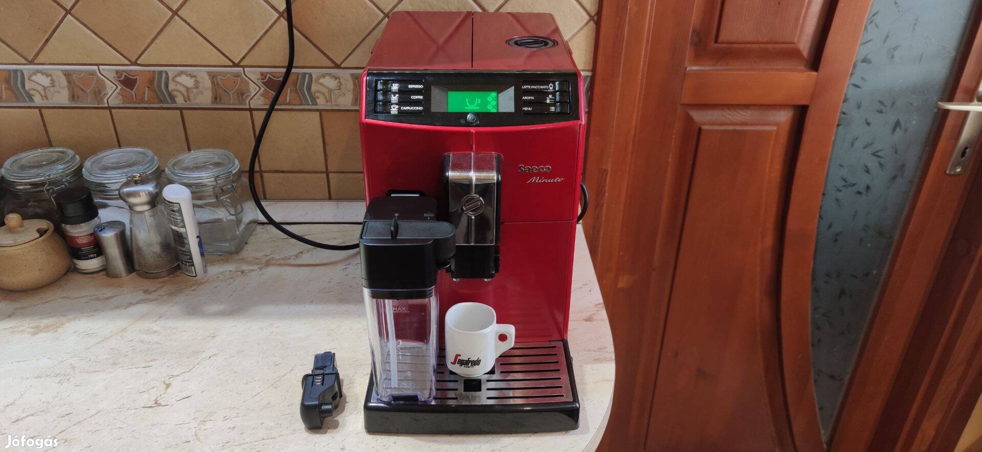 Saeco Minuto HD8867 cappuccino automata kávégép garanciával, kiszállít