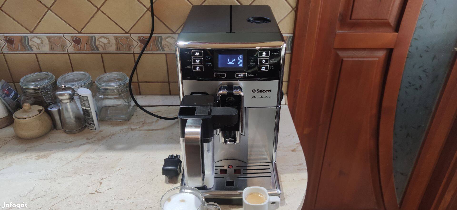 Saeco Picobaristo SM5471 cappuccino-s felújított automata kávégép gara