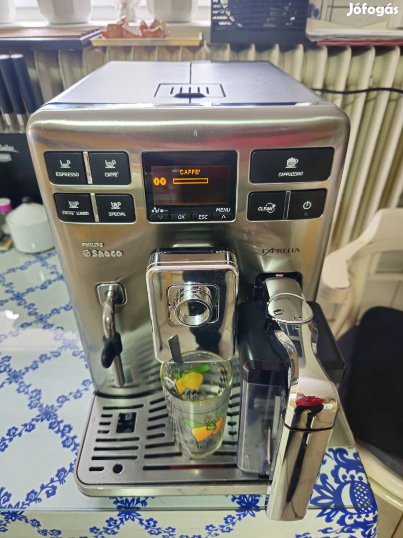 Saeco exprelia HD8854 automata kávéfőző.