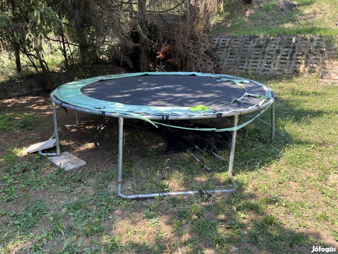 Safe Fly 305 Cm extra stabil használt trambulin védőhálóval