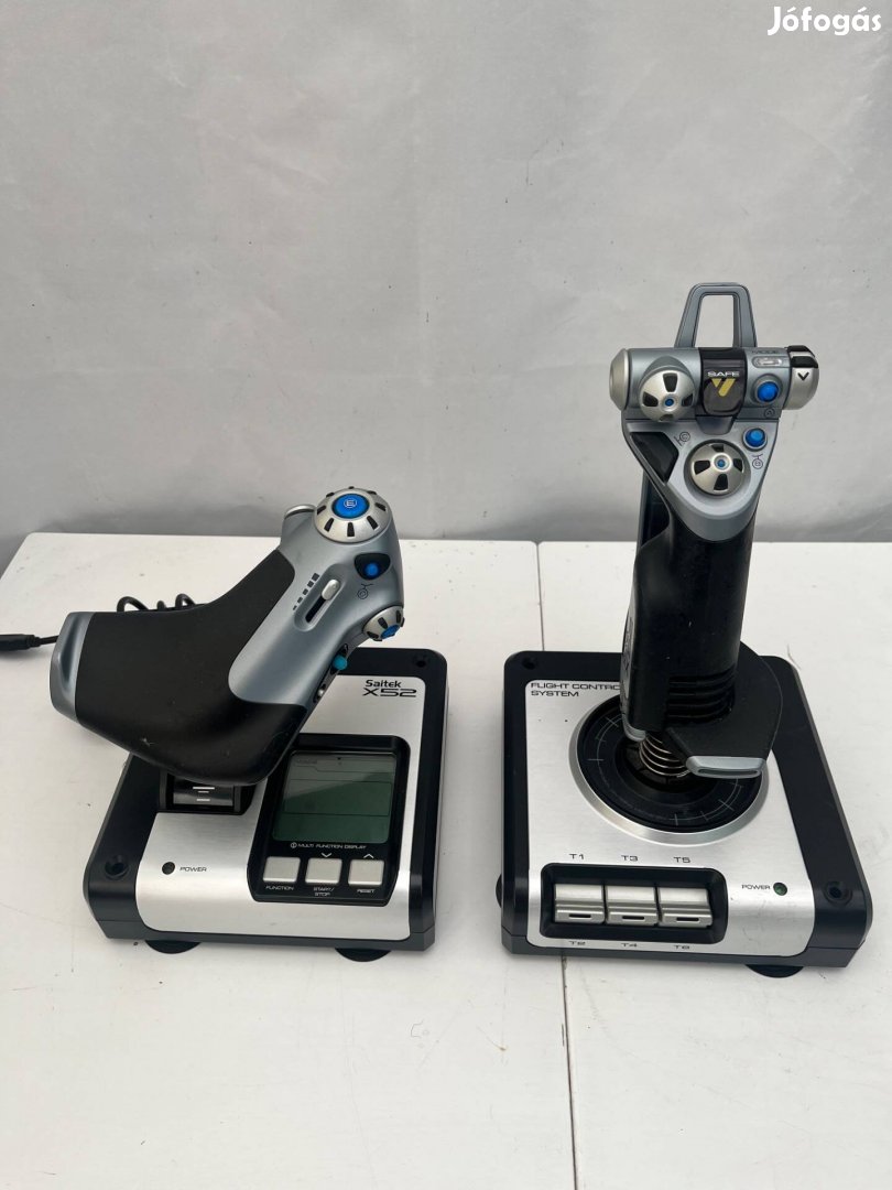 Saitek X52 kontroller Logitech botkormány gázkar