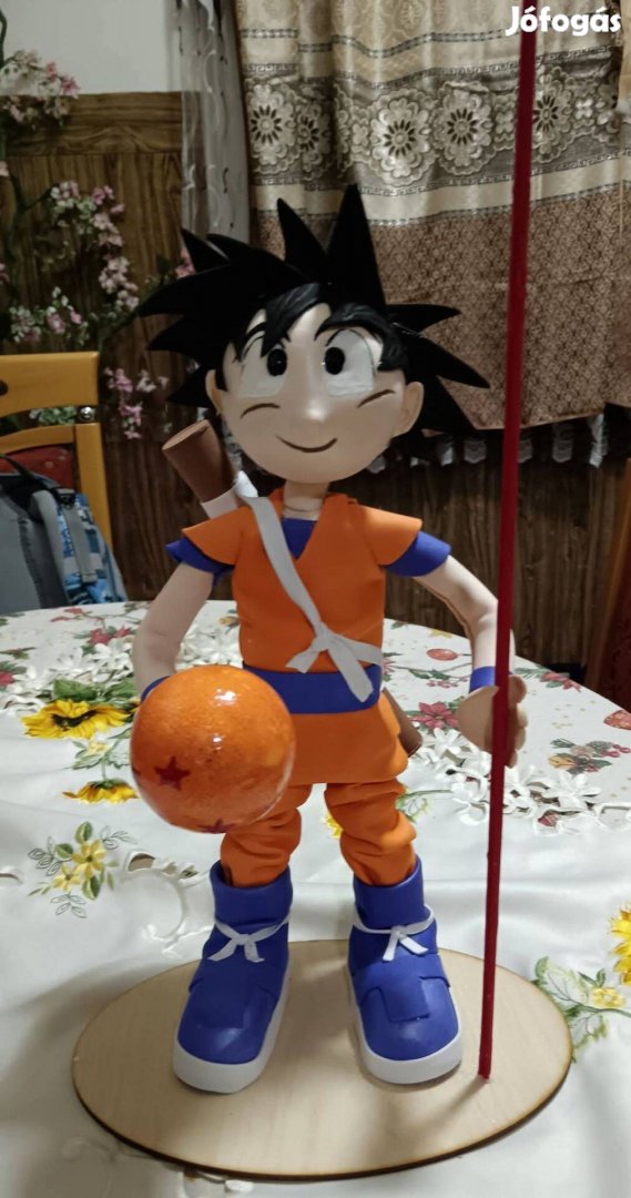 Sajátkezűleg készitett figurák, díszek!