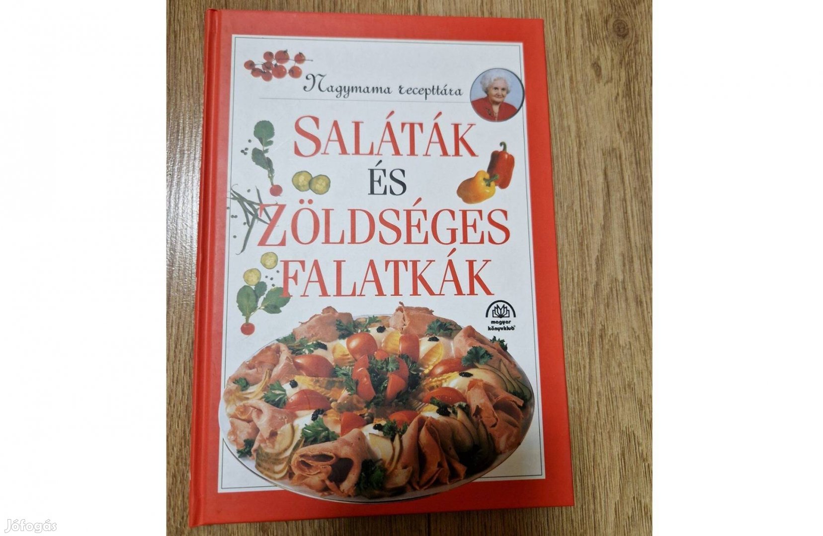 Saláták és zöldséges falatkák