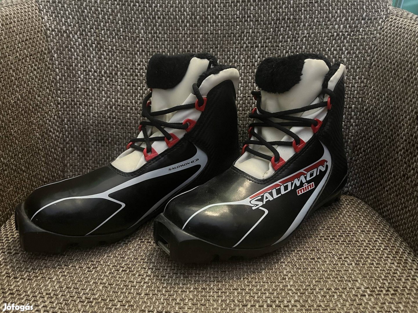 Salomon Mini Sífutó cipő 37-os méretű