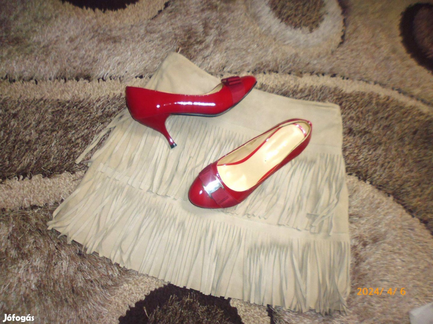 Salvatore Ferragamo női piros lakk cipő 36 os