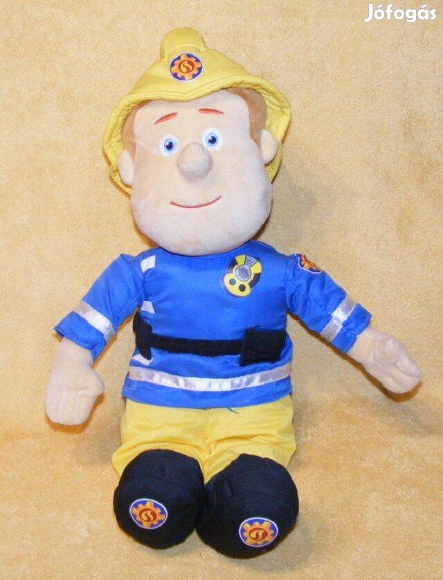 Sam a tűzoltó plüss figura