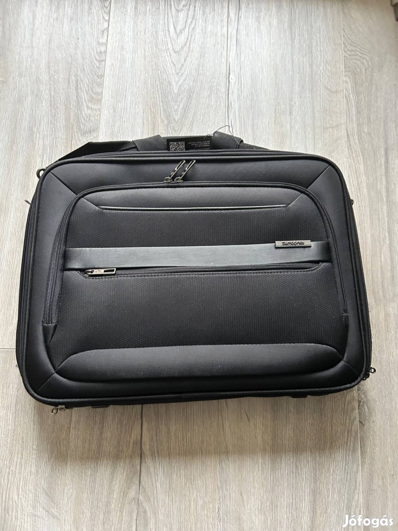 Samsonite 15,6" újszerű laptop táska