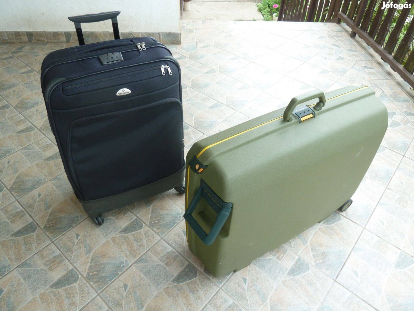 Samsonite műanyag utazó bőrönd eladó. Húzható törhetetlen (ideális a r