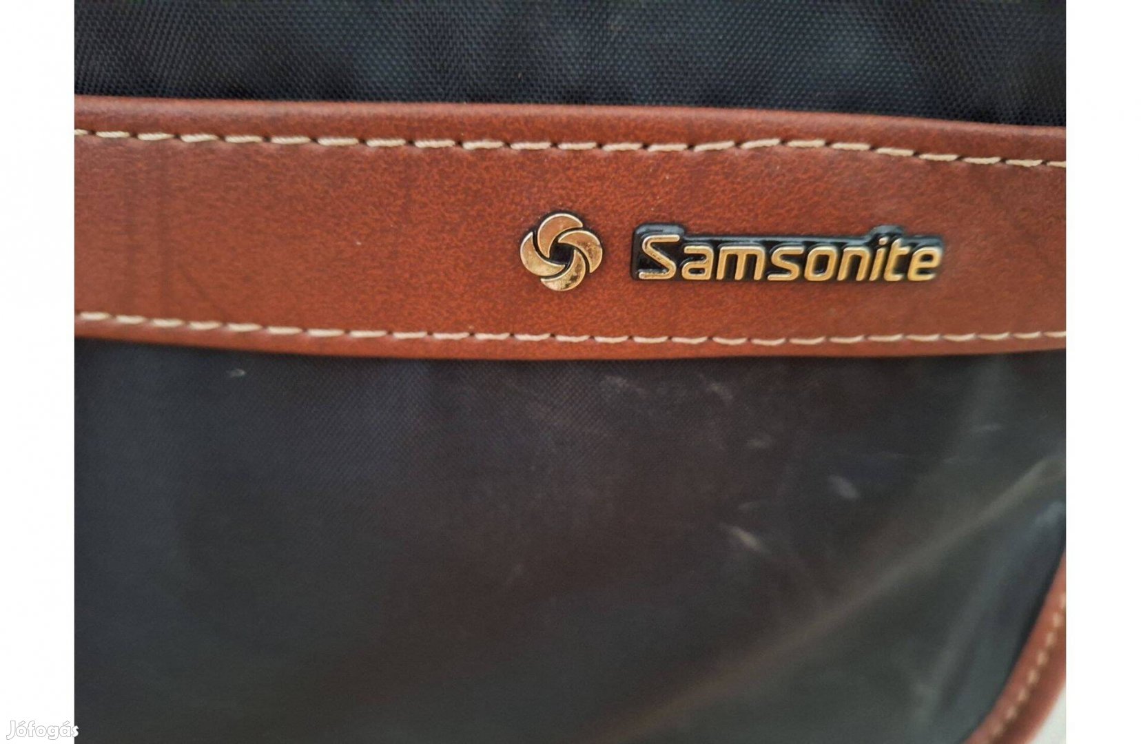 Samsonite öltönybőrönd