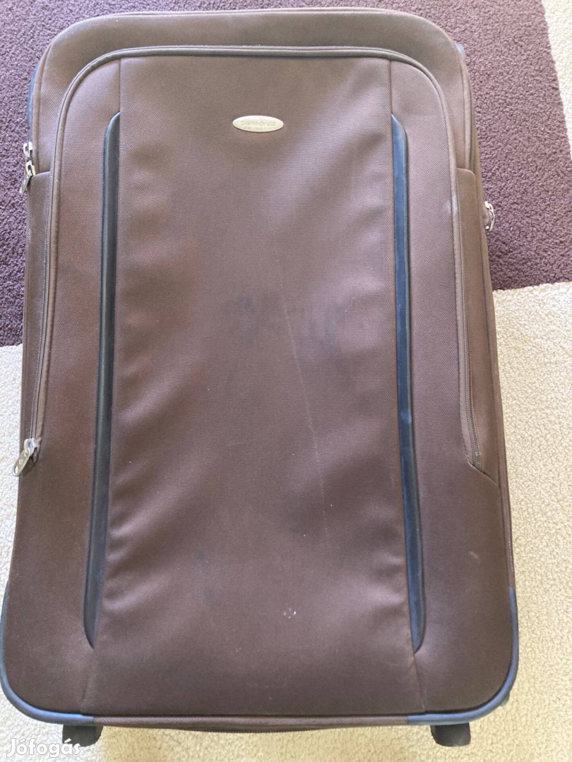 Samsonite puhafalú XL méretű bőrönd eladó