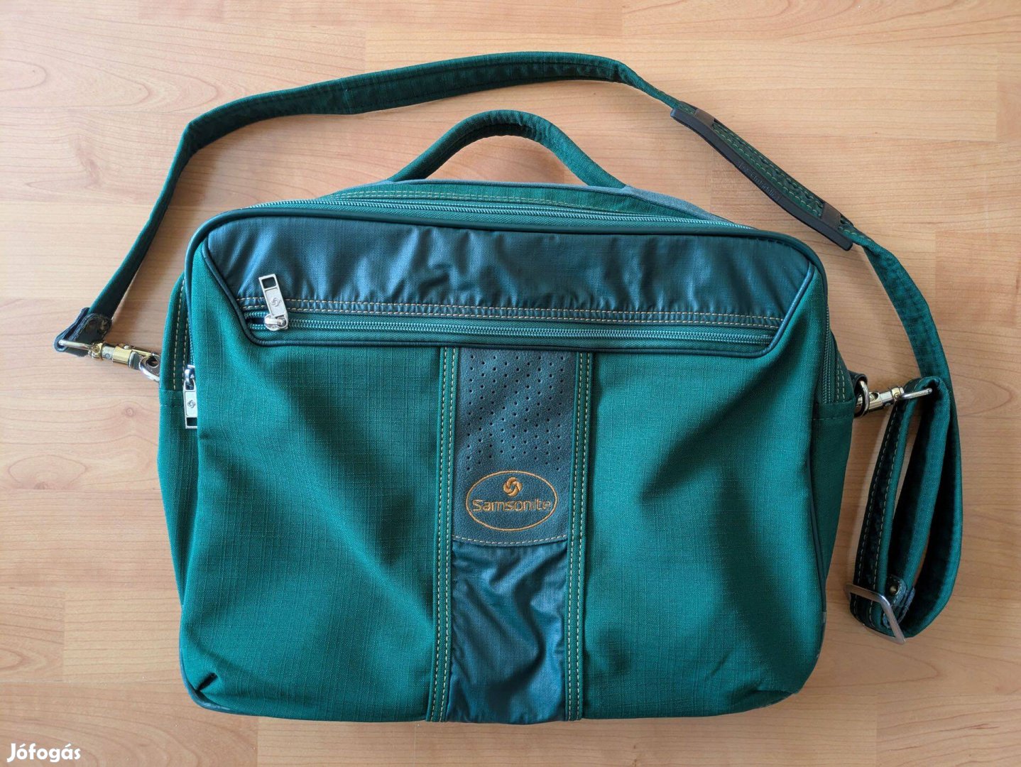 Samsonite zöld válltáska oldaltáska