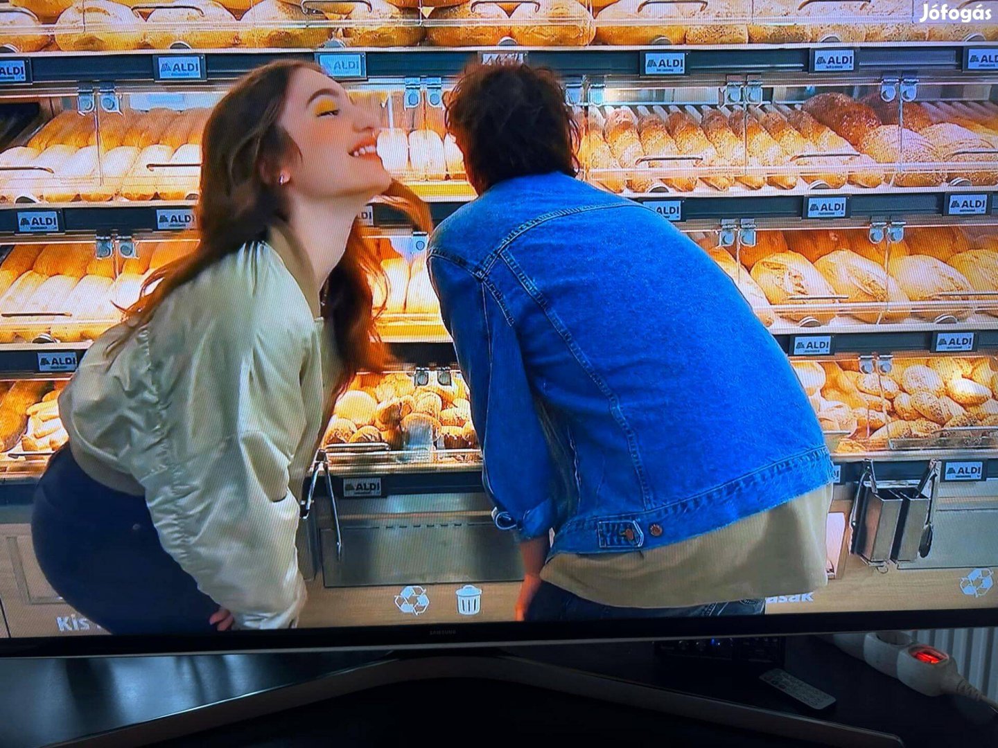 Samsung 150cm átmérőjü smart tv