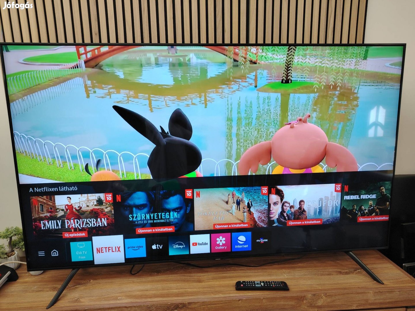 Samsung 193CM 4K SMART WIFI LED TV 