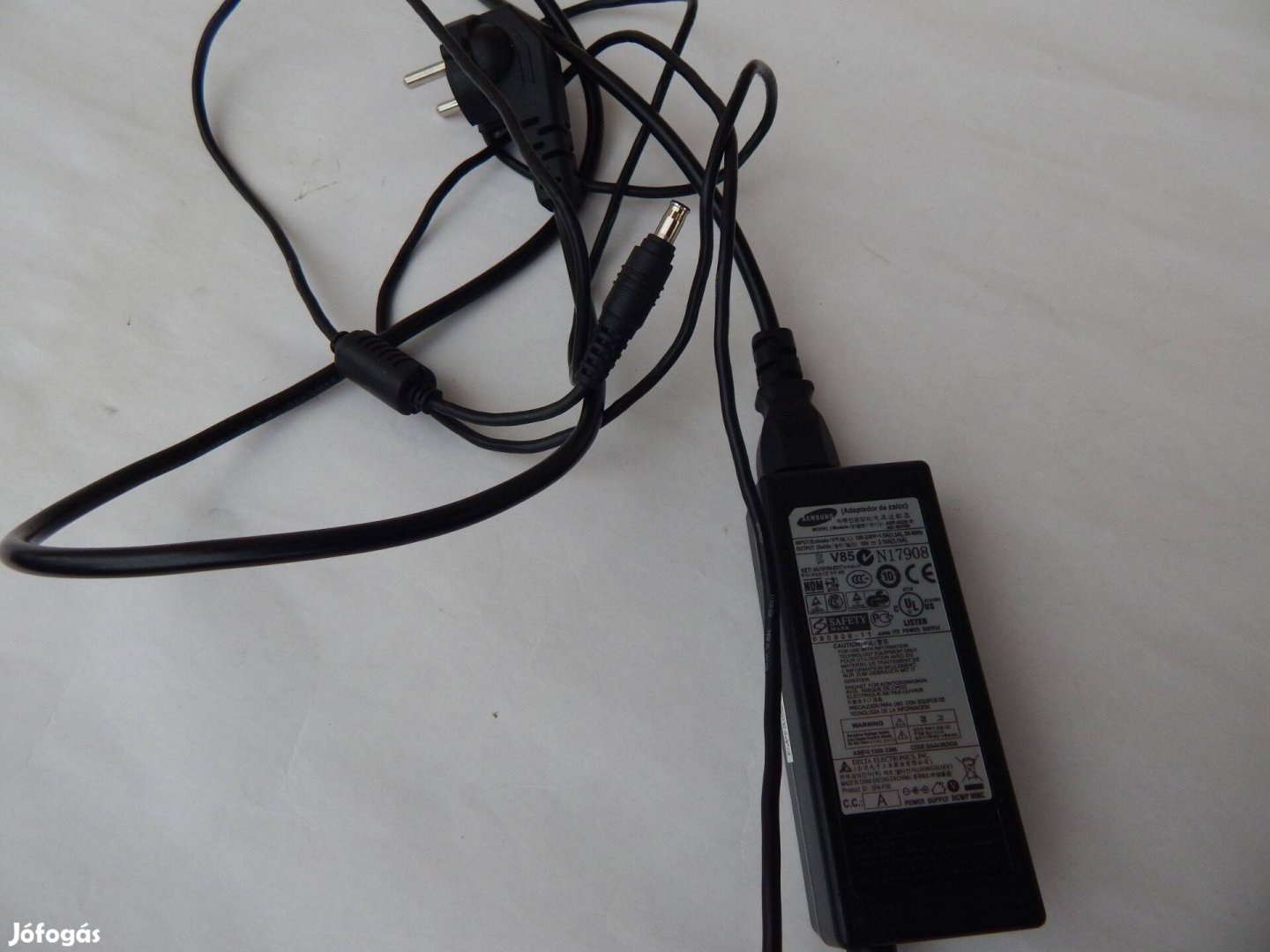 Samsung 19V 3.16A 60W Adapter Töltő Laptophoz Ad-6019R