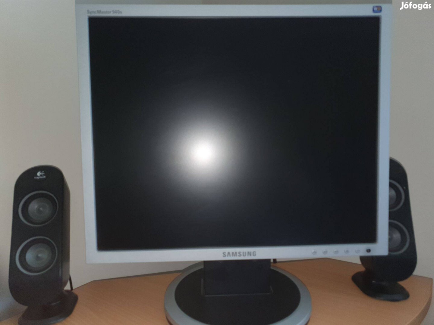 Samsung 19"- os monitor