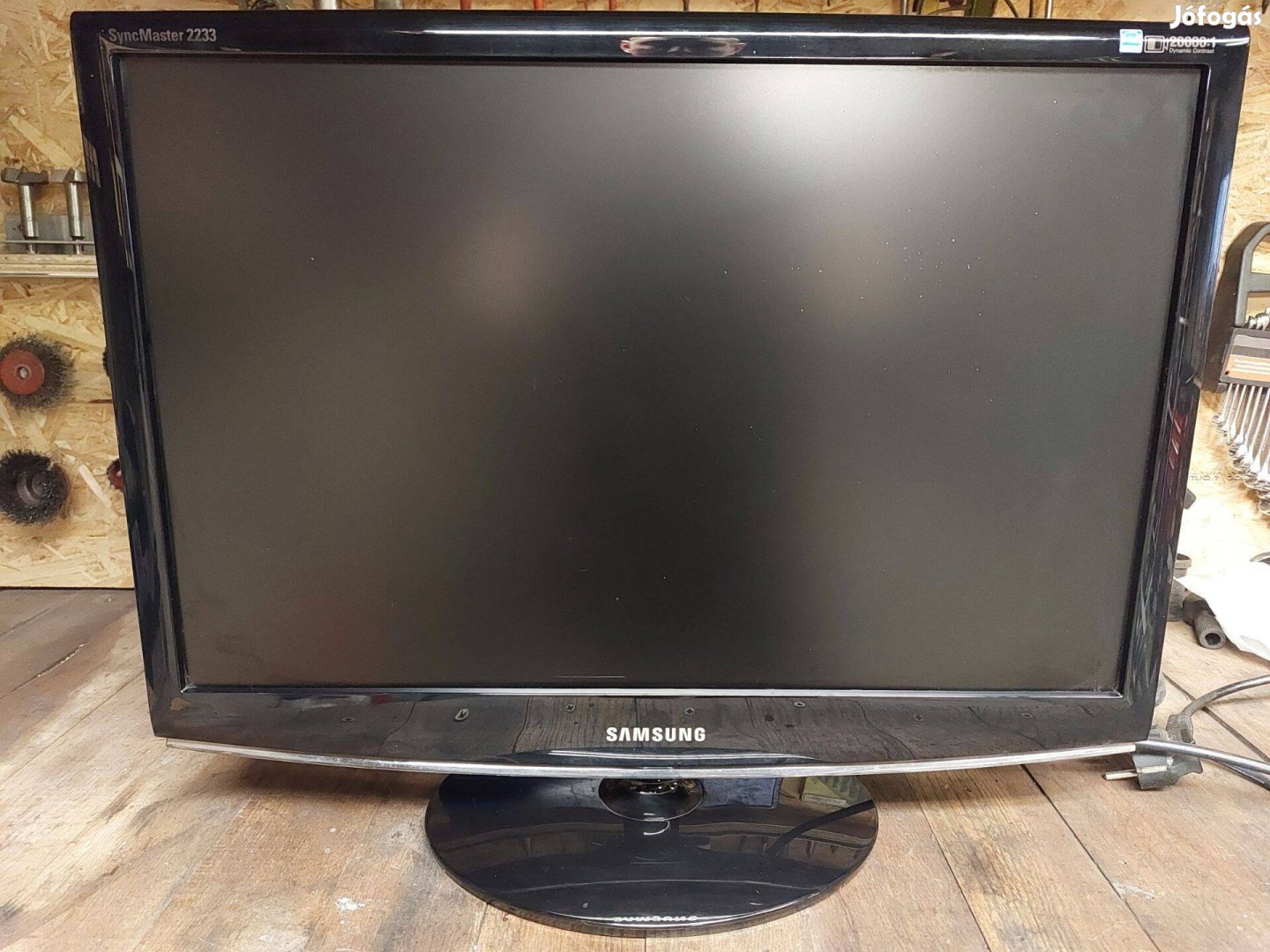 Samsung 2233BW 22" LCD monitor