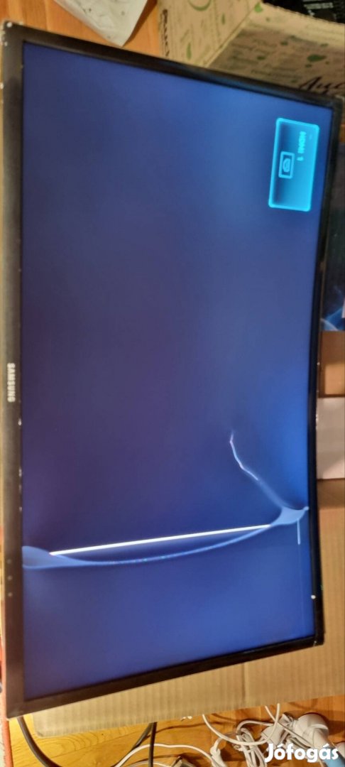 Samsung 27" Qled monitor hibás 