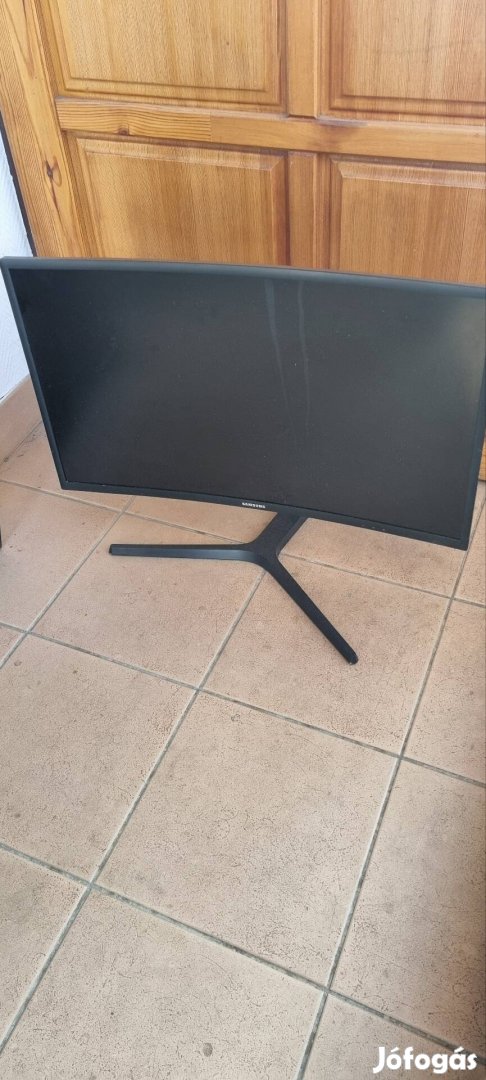 Samsung 27" ívelt monitor hibás 