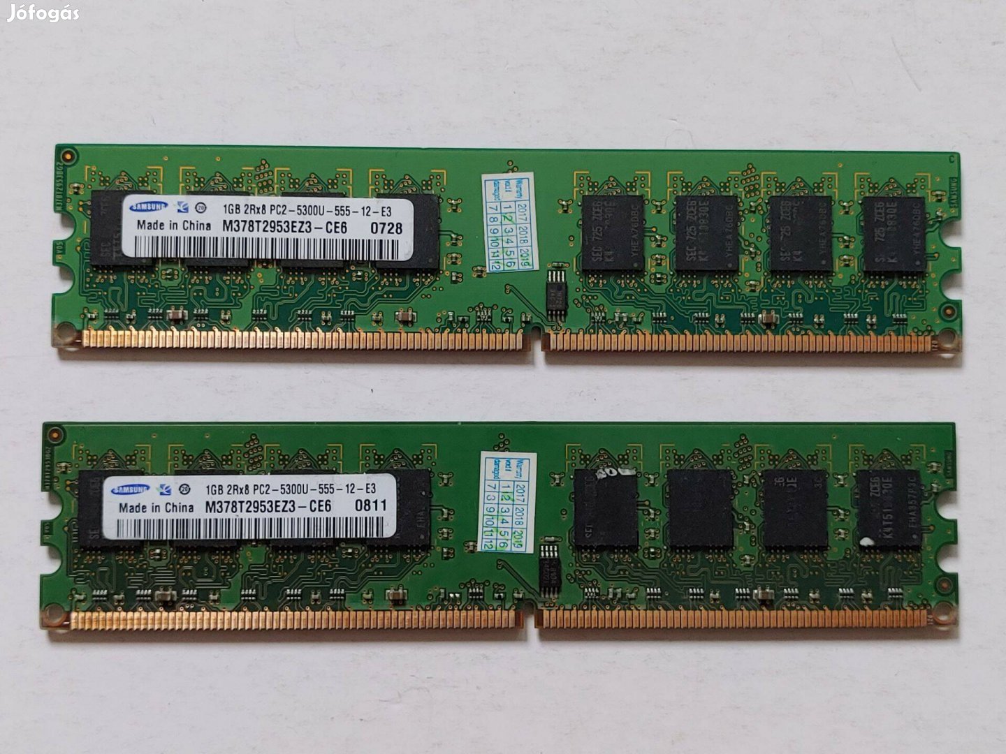 Samsung 2x 1 GB 667 MHz DDR2 RAM / memóriamodul asztali PC-hez