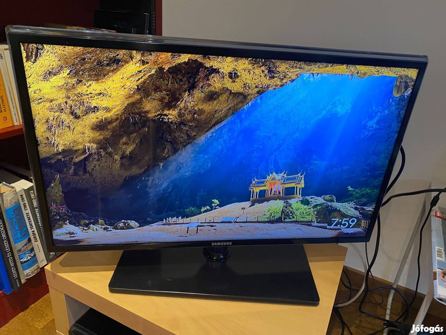 Samsung 32" LED TV - hanghibás (UE32D6500)