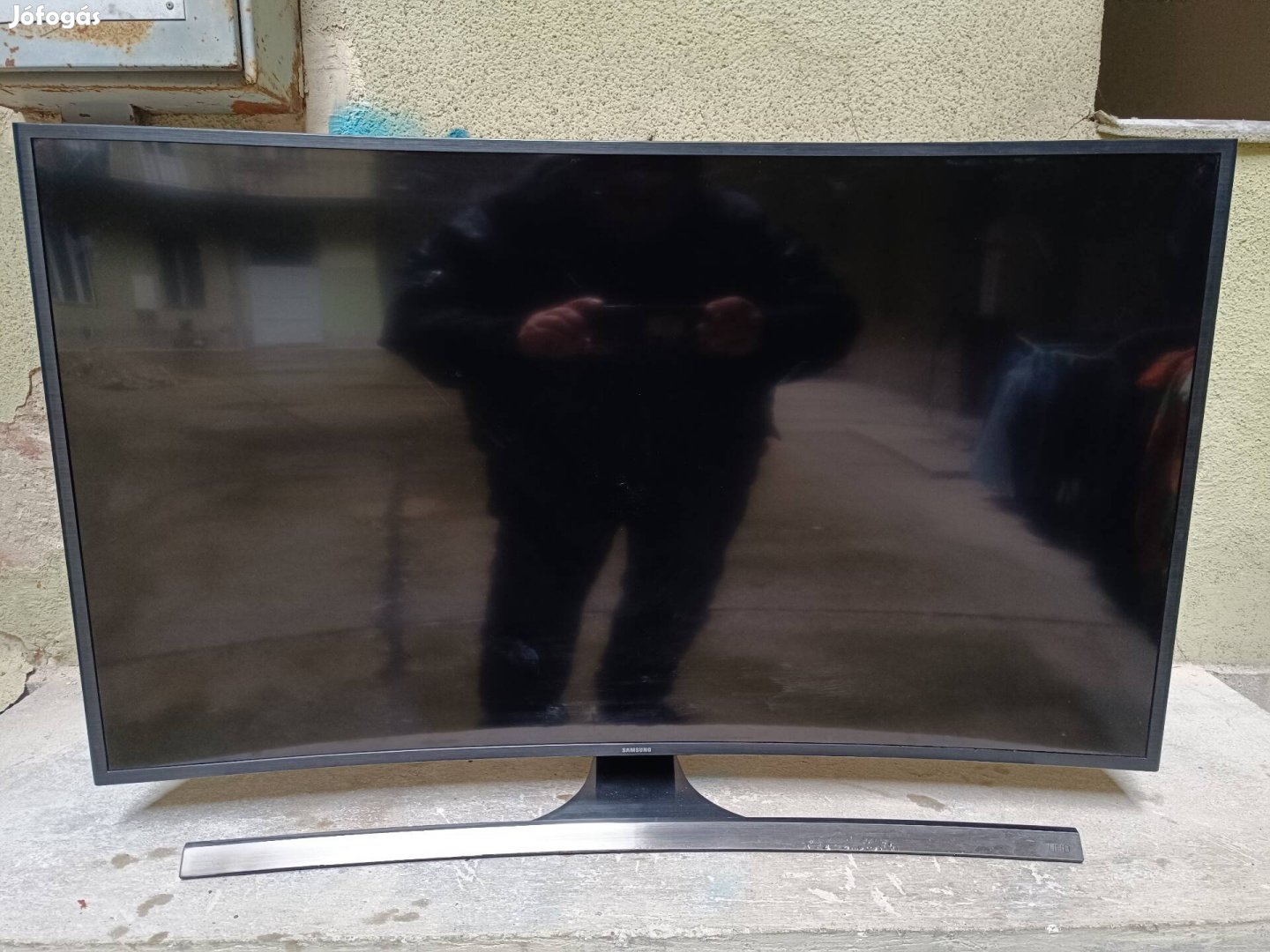 Samsung 48colos 4k smart led tévé eladó. 