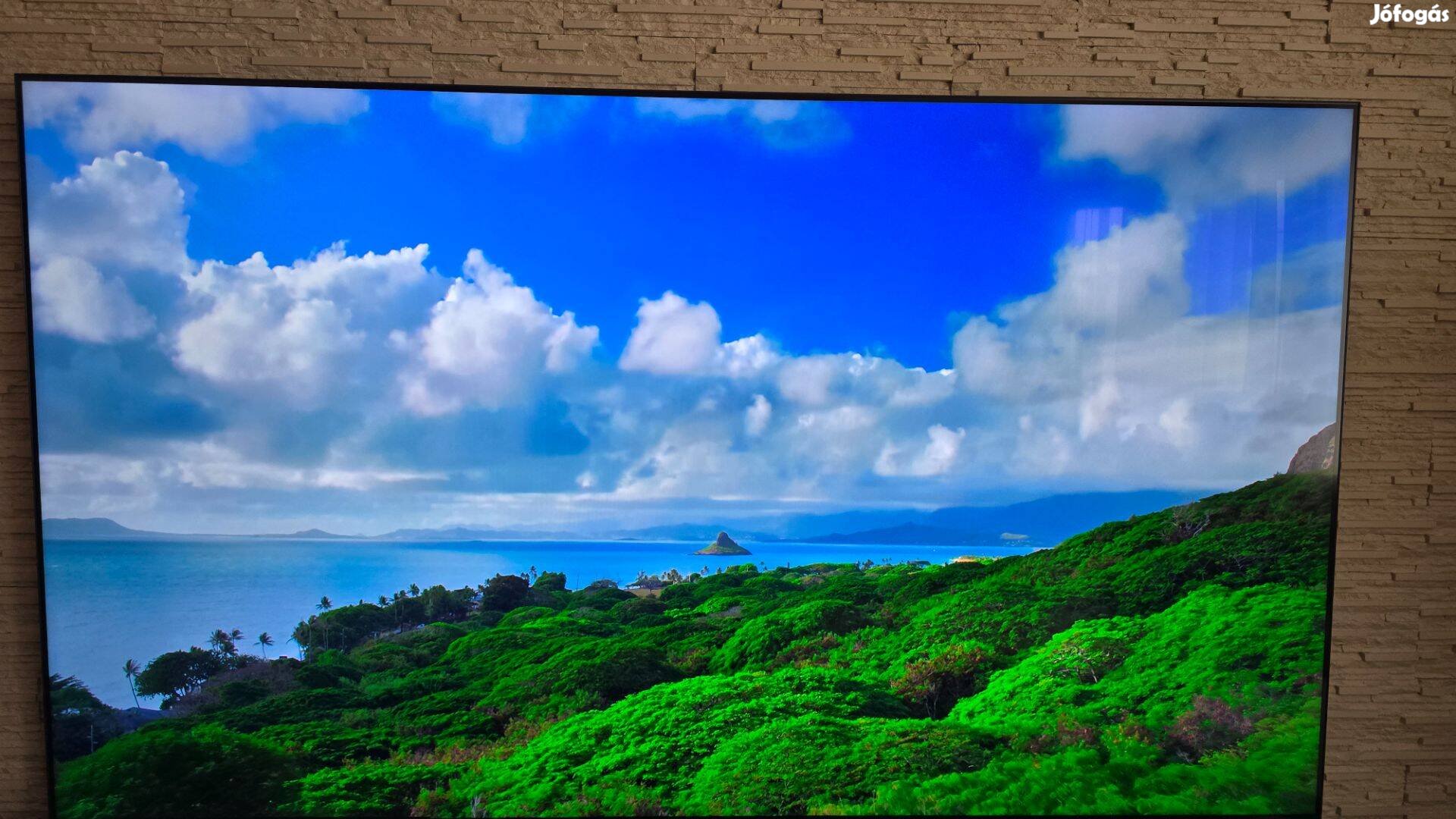 Samsung 4K Qled 85'-os tv makulátlan állapotban eladó!