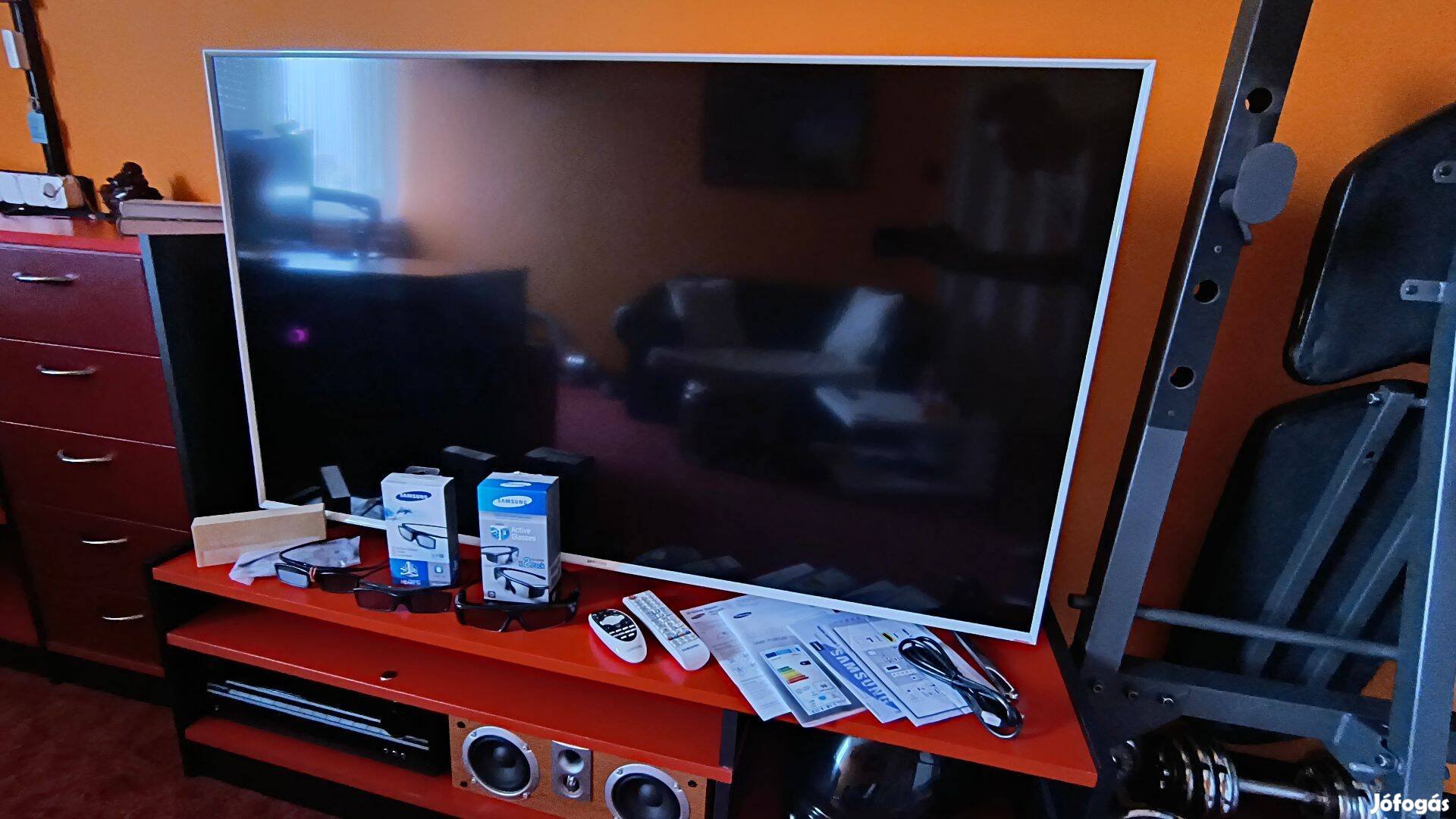 Samsung 55" Aktív 3D SMART LED TV 4 x 3D Szemüveg 2 x Távirányító