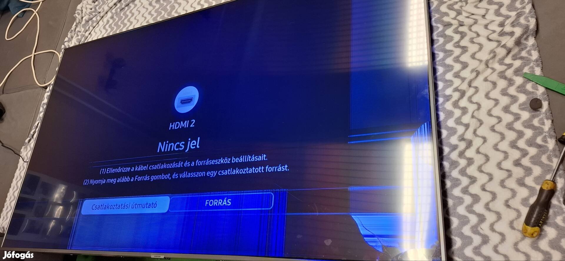 Samsung 65colos tv törött