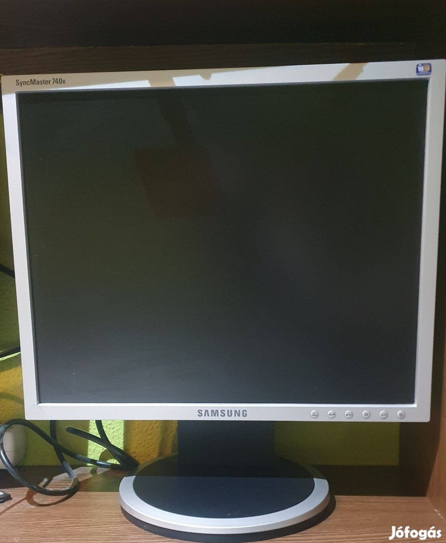 Samsung 740B LCD monitor