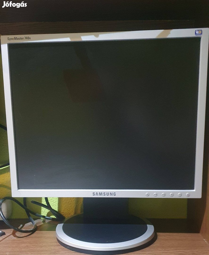 Samsung 740B LCD monitor